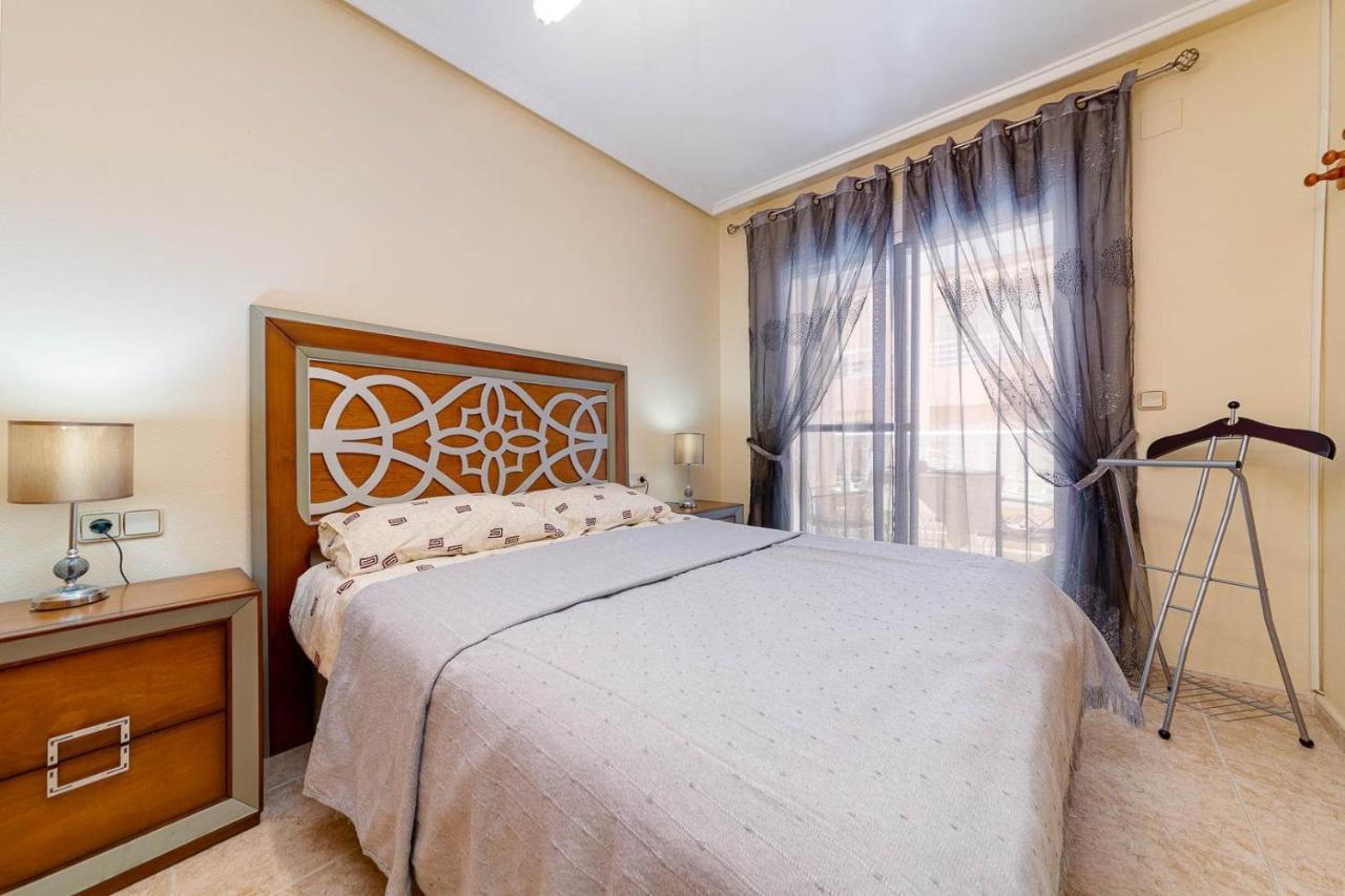 Cozy Appartment Torrevieja At Irina מראה חיצוני תמונה